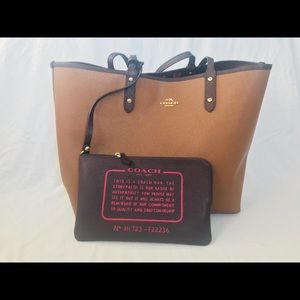 Coach Reversible 2 in 1 tote bag